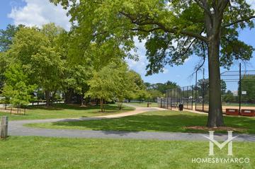 Photos of Devonshire Park in Skokie, IL