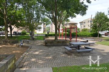 Photos of Lee Wright Park in Skokie, IL