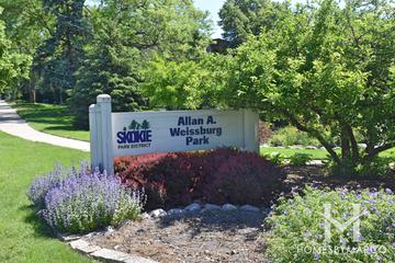Photos of Allan Weissburg Park in Skokie, IL