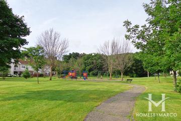 Surrey Woods Park in Streamwood, IL
