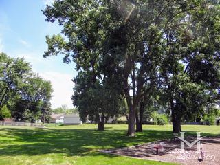 Woodland Park in Streamwood, IL