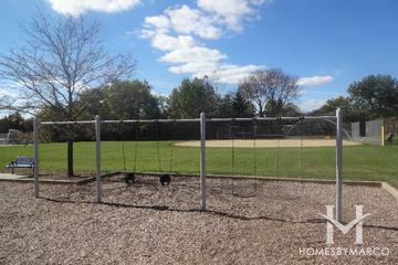 Birchwood Park in Palatine, IL