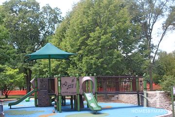 Rathje Park in Wheaton, IL