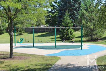 Briar Knoll Park in Wheaton, IL