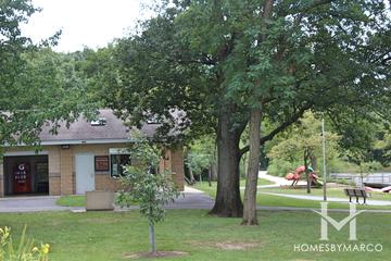 Herrick Lake Forest Preserve in Wheaton, IL