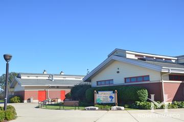 Wheeling Outdoor Aquatic Center in Wheeling, IL