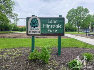 Photos of Lake Hinsdale Park in Willowbrook, IL