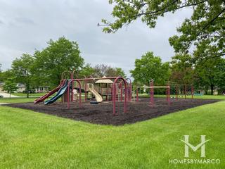 Farmingdale Terrace Park in Willowbrook, IL