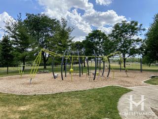 Seasons 4 Park in Roselle, IL