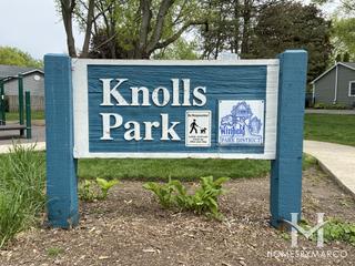 Photos of Knolls Park in Winfield, IL