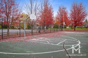 Oakwood Park in Winfield, IL