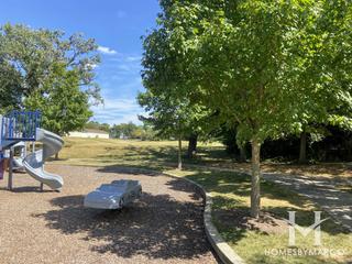 Mending Wall Park in Woodridge, IL