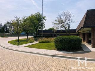 Jefferson Junior High School Park in Woodridge, IL