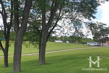 Green Slopes Park in Arlington Heights, IL