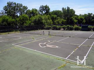 Aquarius Park in Streamwood, IL