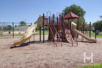 Old Farm Park in Buffalo Grove, IL