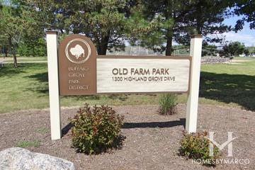 Photos of Old Farm Park in Buffalo Grove, IL