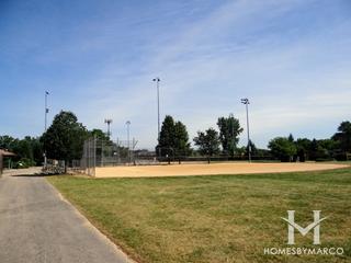 Rahlfs Woods Park in Streamwood, IL