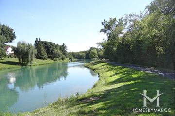 Photos of Crossing Pond Park in Buffalo Grove, IL