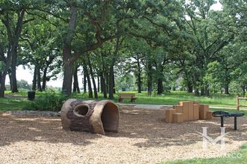 Oak Grove Park in Burr Ridge, IL