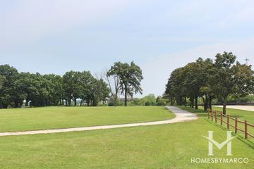 Oak Grove Park in Burr Ridge, IL