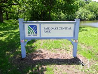 Photos of Fair Oaks Park in Carol Stream, IL
