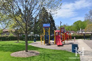 Hawaii Park in Des Plaines, IL