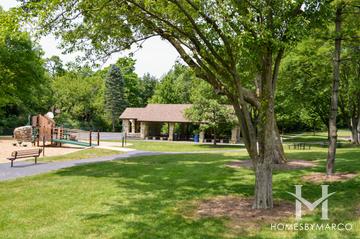 Gilbert Park in Downers Grove, IL