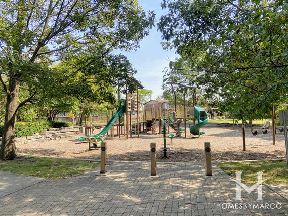 Photos of Rutgers Park in Woodridge, IL