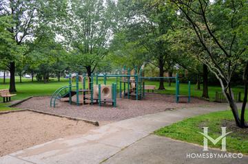 Marie Ulhorn/President's Park in Glen Ellyn, IL