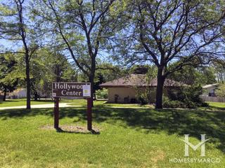 Photos of Hollywood Park in Hanover Park, IL
