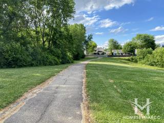 Camelot on Mayfair in Hanover Park, IL