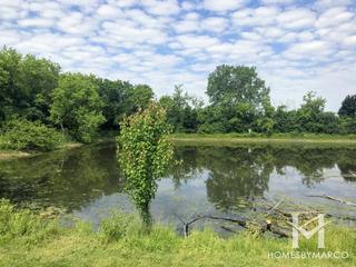 Hidden Pond Park in Hanover Park, IL