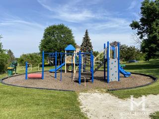 Heather Highlands Park in Hawthorn Woods, IL