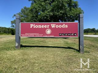 Photos of Pioneer Woods Forest Preserve in Hickory Hills, IL