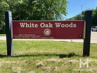 Photos of White Oak Woods Forest Preserve in Hickory Hills, IL
