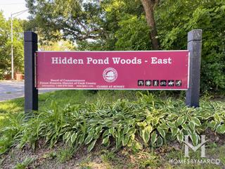 Photos of Hidden Pond Woods Forest Preserve in Hickory Hills, IL