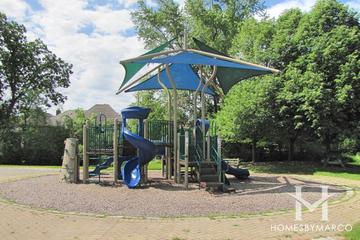 Devonshire Park in Highland Park, IL