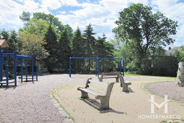 Devonshire Park in Highland Park, IL