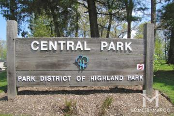 Photos of Central Park in Highland Park, IL