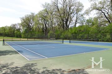 Old Elm Park in Highland Park, IL
