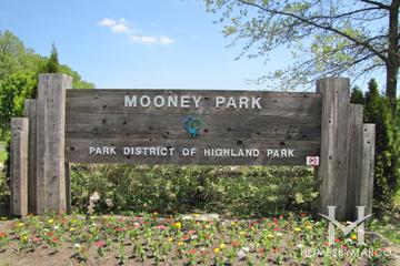 Photos of Mooney Park in Highland Park, IL