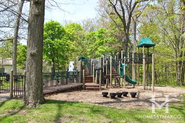 Port Clinton Park in Highland Park, IL