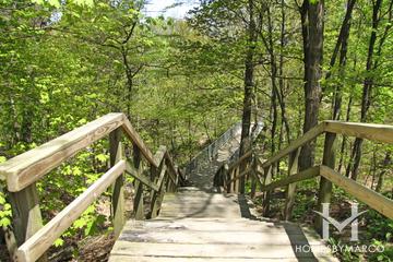 Moraine Park in Highland Park, IL