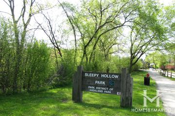 Photos of Sleepy Hollow Park in Highland Park, IL