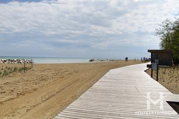 Rosewood Park in Highland Park, IL
