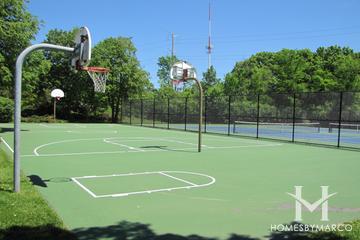 Woodridge Park in Highland Park, IL