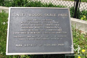 Sunset Woods Park in Highland Park, IL