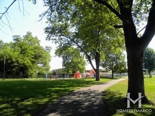 Evergreen Park in Hoffman Estates, IL