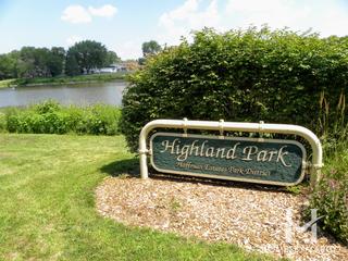 Photos of Highland Park in Hoffman Estates, IL